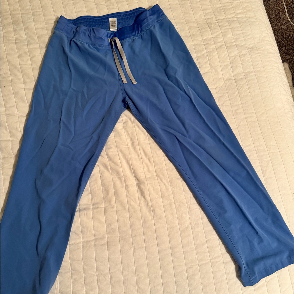 Fig medium ceil blue scrubs